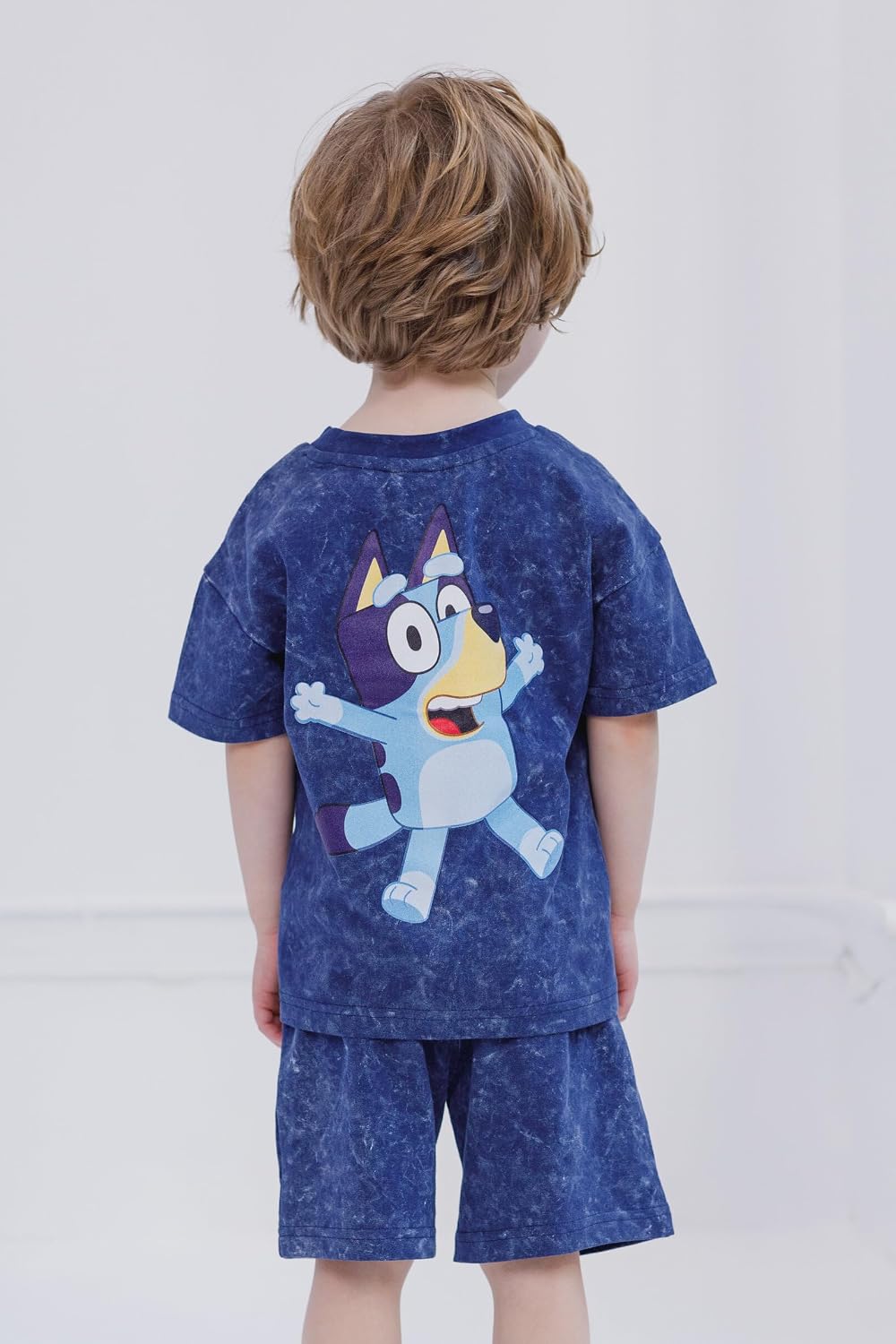 Bluey - Conjunto de camiseta con hombros caídos y pantalones cortos para niños de tamaños de bebé a grandes (2T - 10-12)